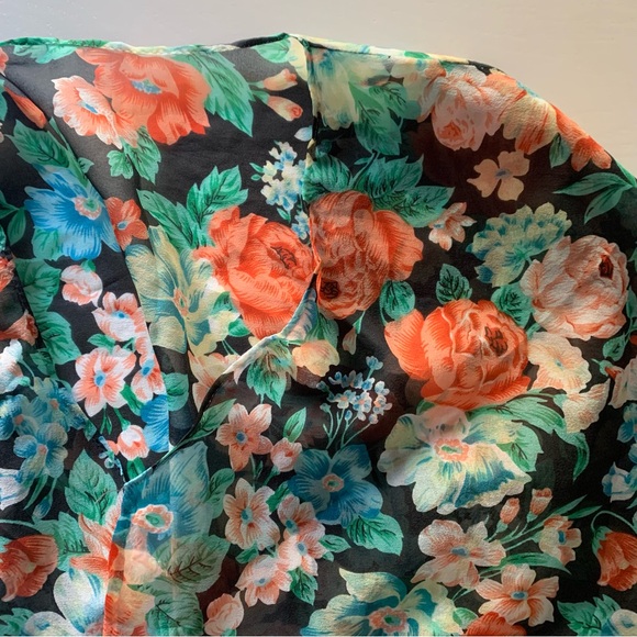 Sheer floral scarf top | One size - Picture 5 of 5